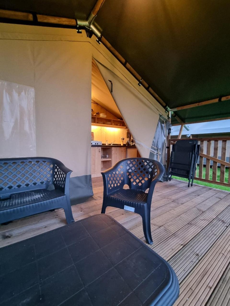 Camping De Tulpenweide 브리잔드 객실 사진